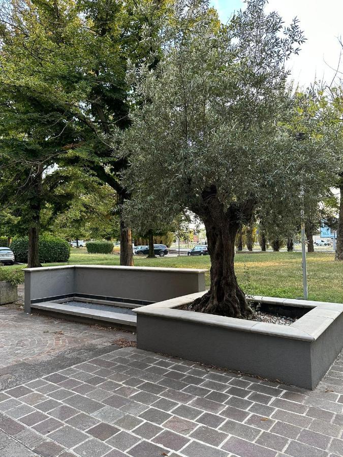 Axi House Lägenhet Bologna Exteriör bild